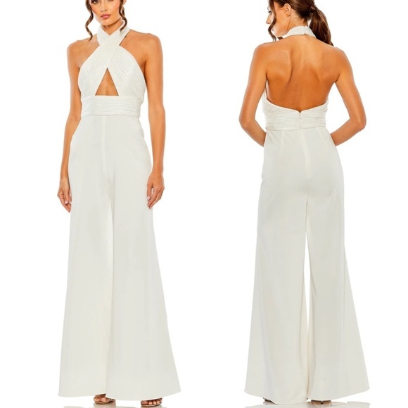 NWOT IEENA Mac DuggalSEQUINED CROSS NECK HALTER JUMPSUIT white sz 4
